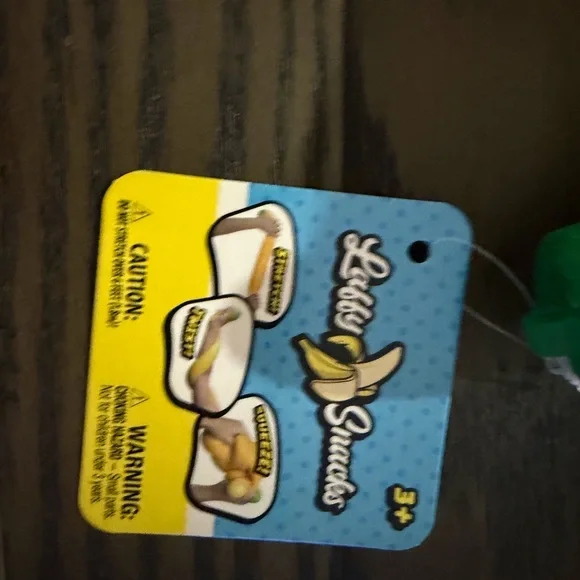 VIRAL New Laffy Snacks Squishy Stretchy Jumbo Banana Stress Reliever Toy 18" NWT - Picture 2 of 6